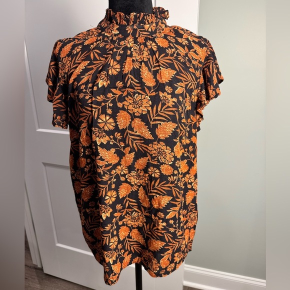 Elan NWT floral print mock neck flutter sleeve black and orange top - Picture 1 of 9
